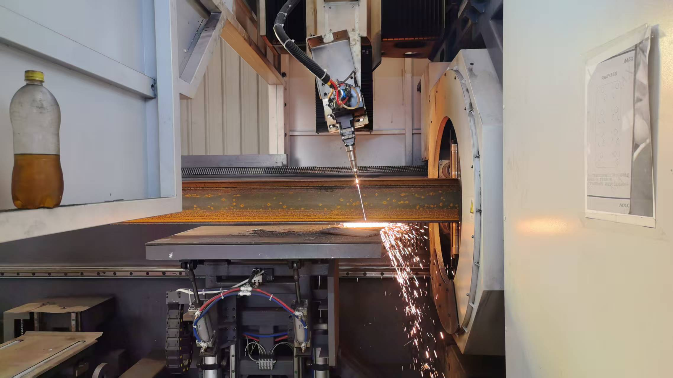 Το Liweiyuan Βελτιώνει την Ποιότητα Επεξεργασίας Χαλύβδινων Κατασκευών Ειδήσεις